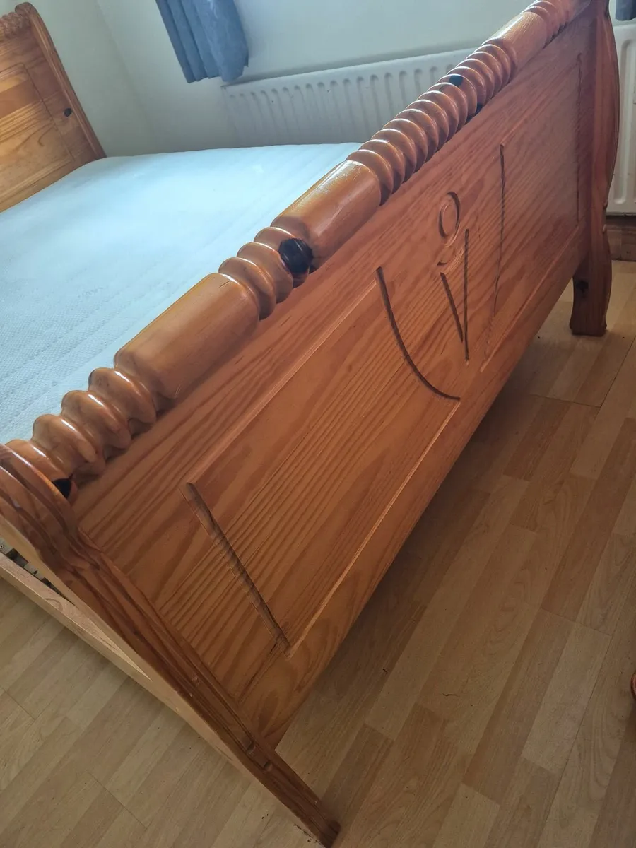 Double bed with mattress - Image 3