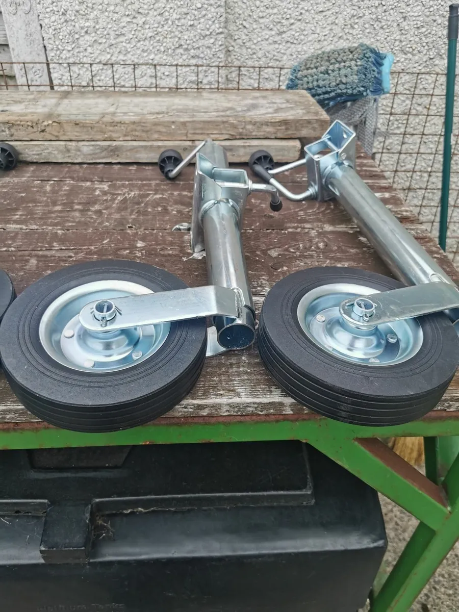 Jockey wheels - Image 1