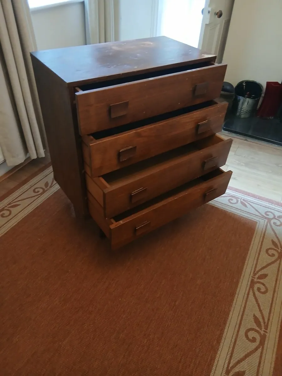 Mid century chest of drawers solid and sturdy need - Image 1