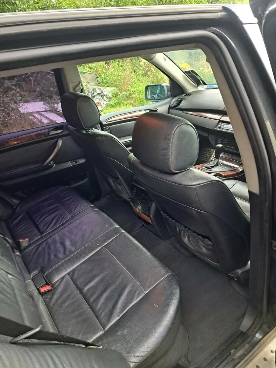 Bmw x5 - Image 4