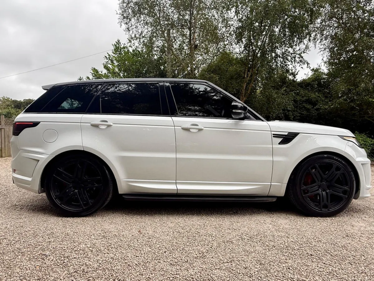 Land Rover Range Rover Sport 3.0 SDV SDV6 DYNAMICH - Image 2