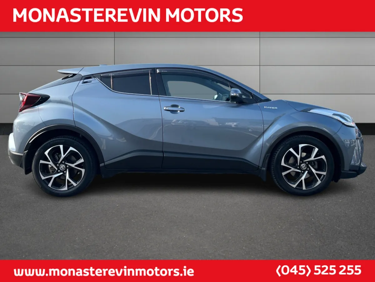 Toyota C-HR 1.8 HYBRID SPORTMONO 4DR SPORT AUTO - - Image 4