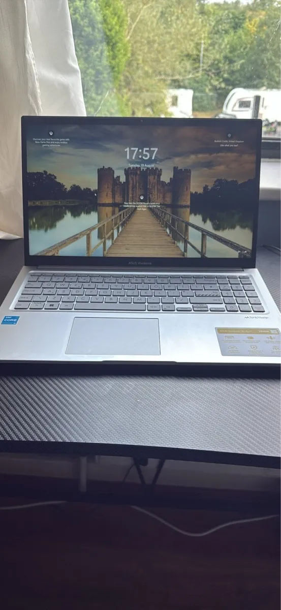 ASUS Vivobook - Image 1