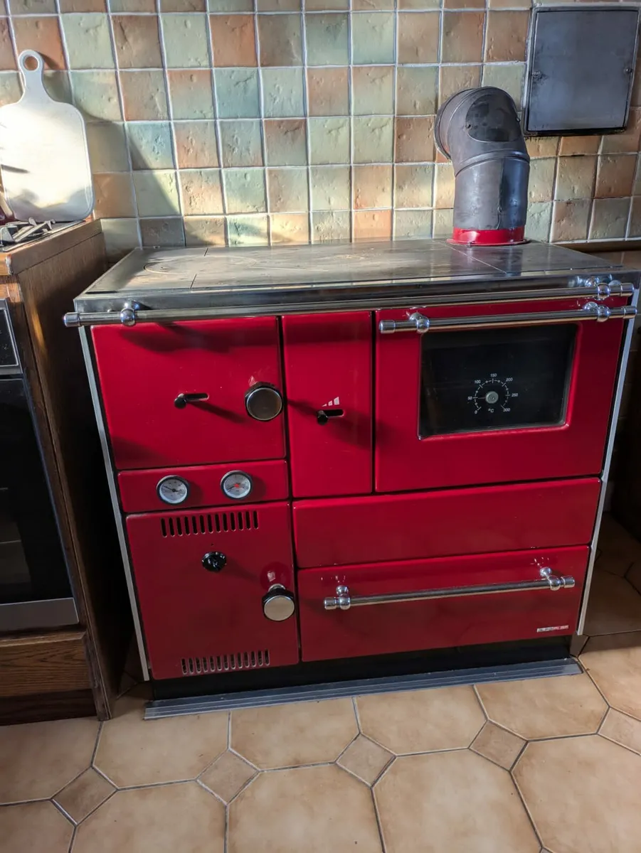 Solid Fuel Range With Boiler