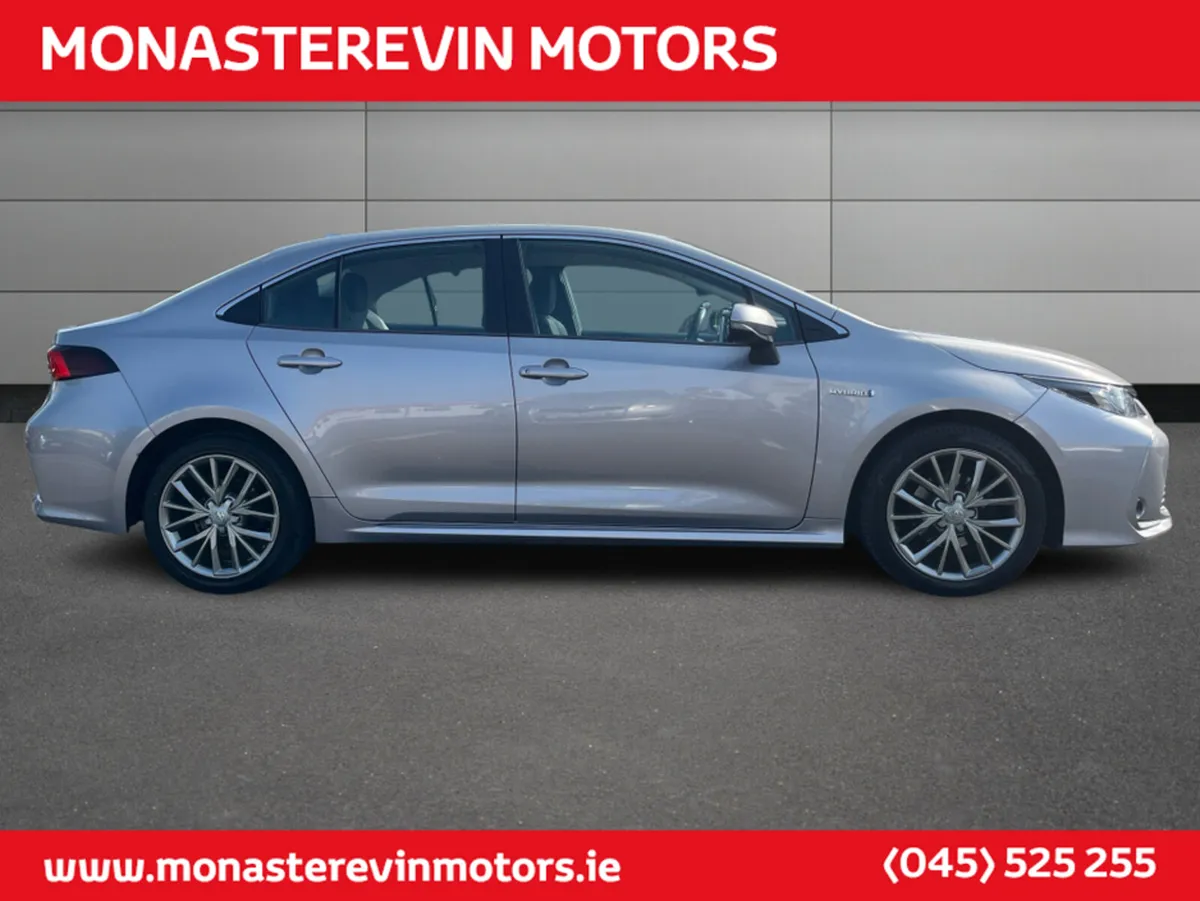 Toyota Corolla LUNA SAL 4DR AUTO - - Image 4