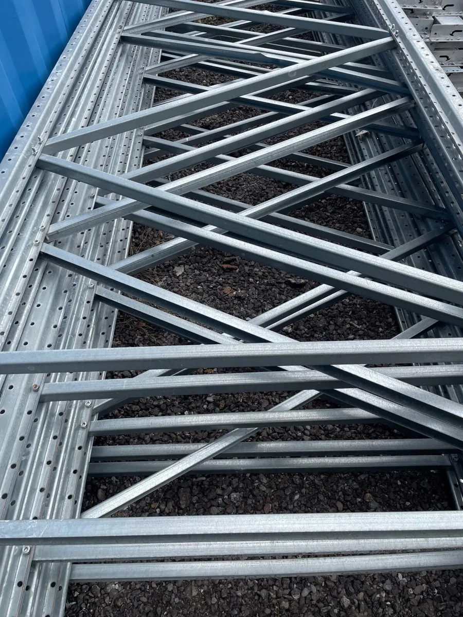 Used pallet racking galvanised - Image 1