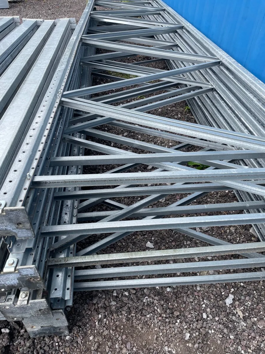 Used pallet racking galvanised - Image 2