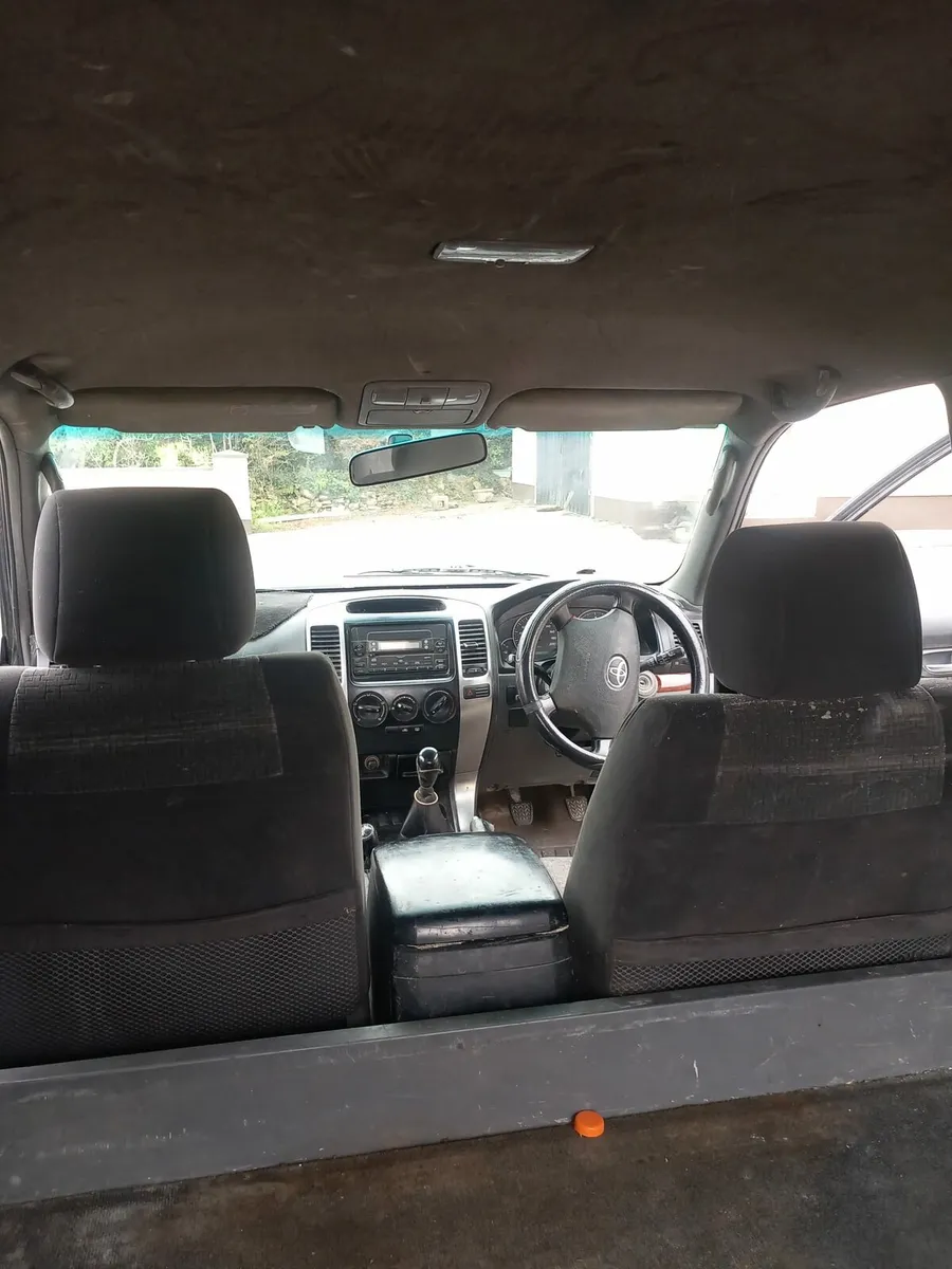 Toyota landcrusier swb 2007 - Image 4