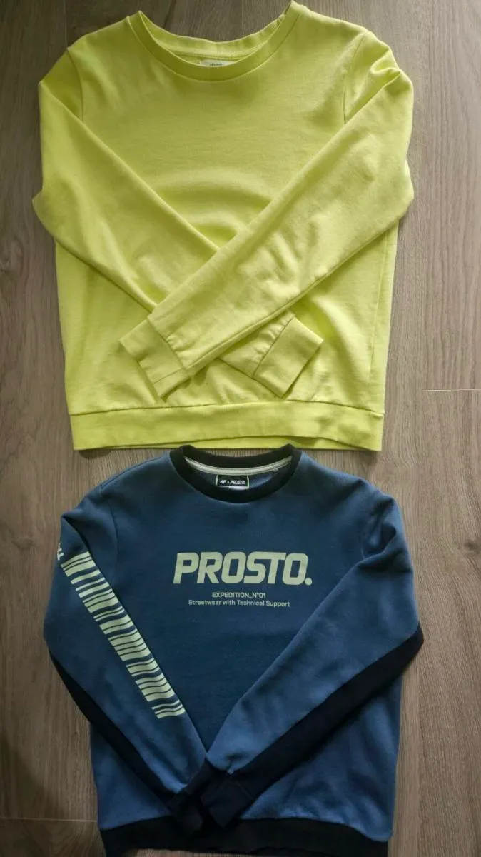 Sweatshirt x 2