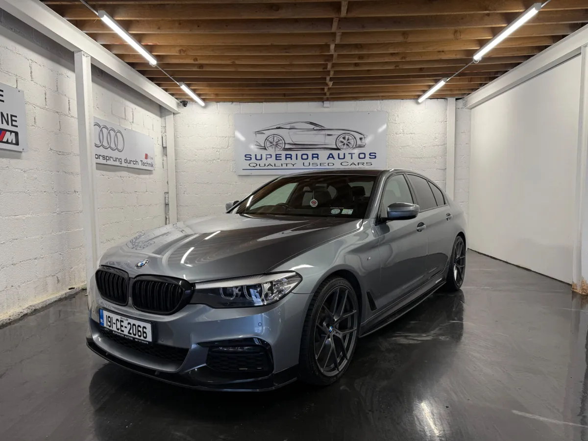 2019 BMW 5-Series 520d Msport Auto - Image 1