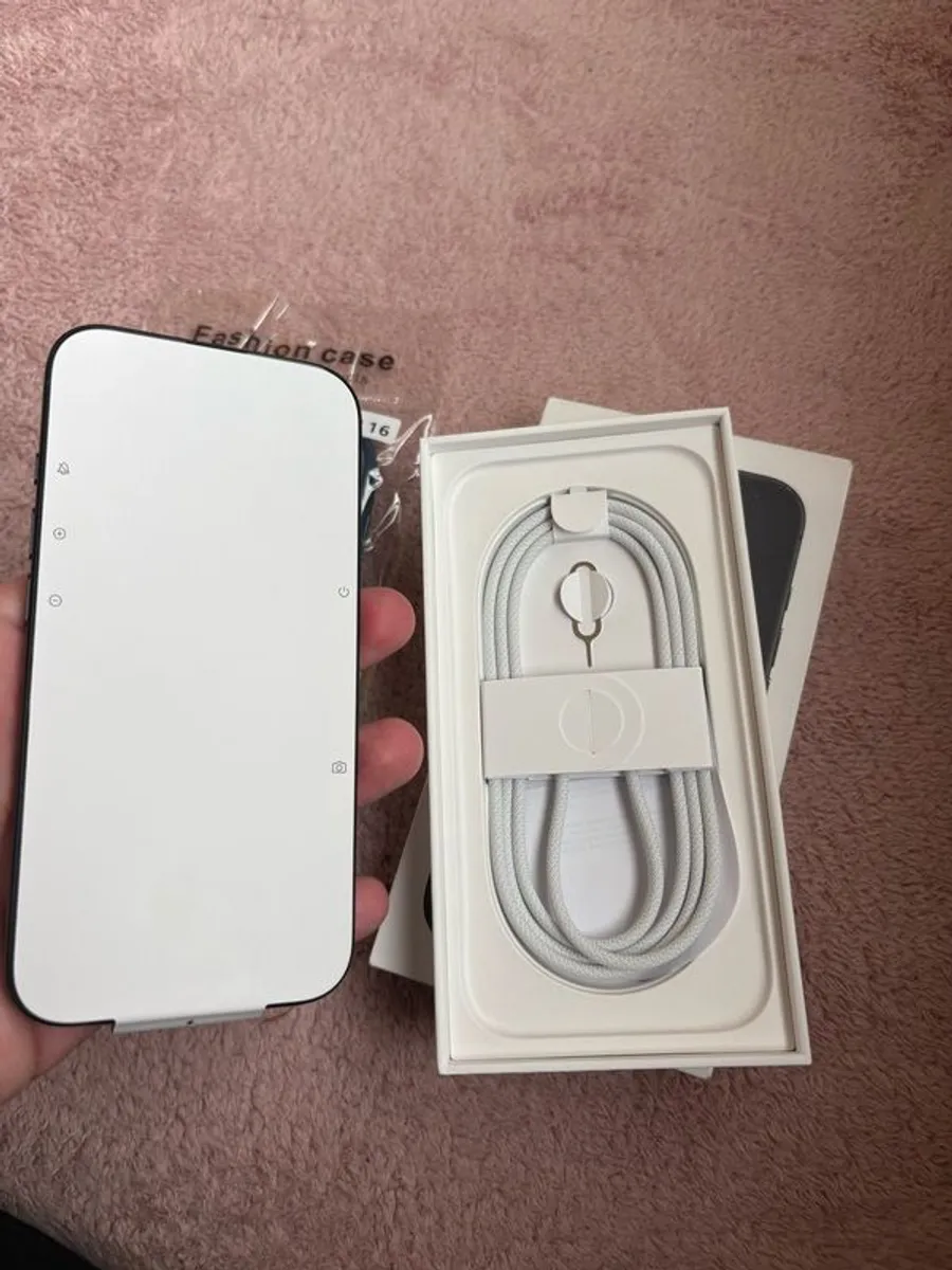 iphone 16 128GB unlocked - Image 3