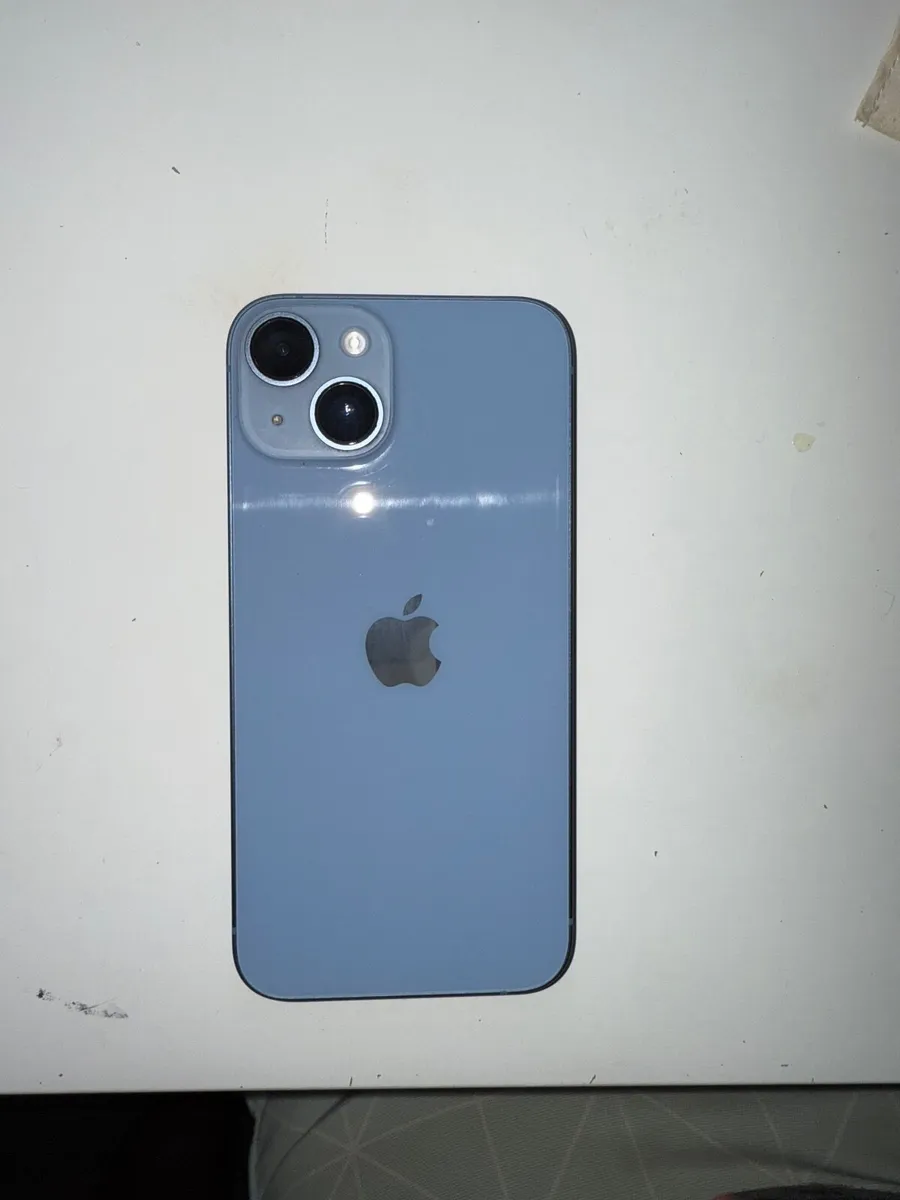 iPhone 14 - Image 3