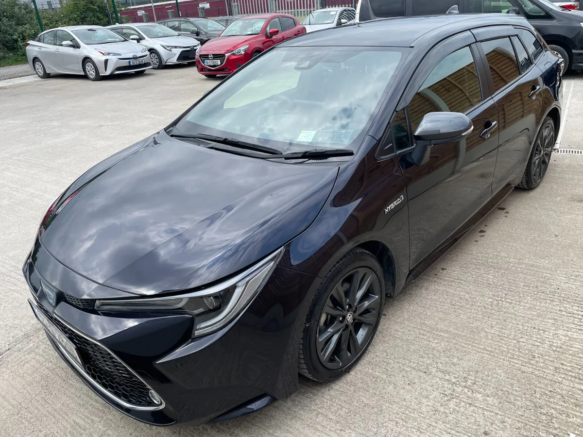 202 Toyota Corolla Hybrid 1.8 Automatic Touring - Image 2