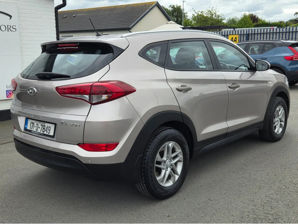 Hyundai Tucson 1.6 PETROL COMFORT - Image 4