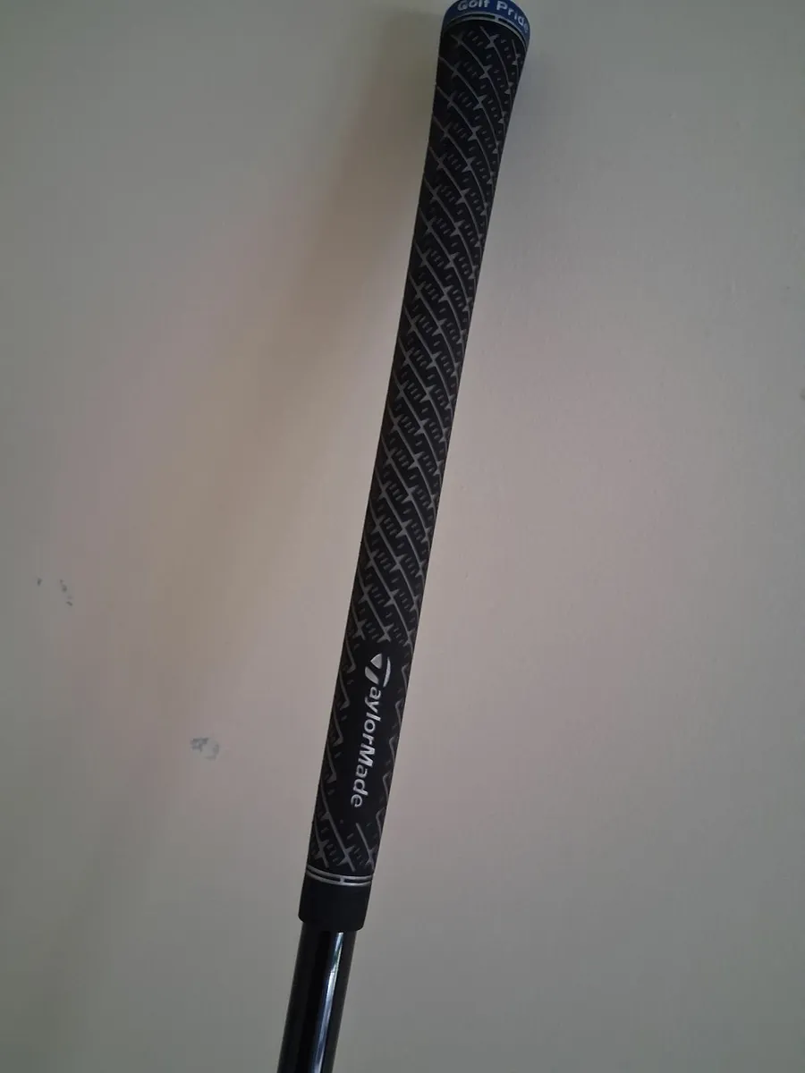 Taylormade qi10 max fairway wood - Image 4