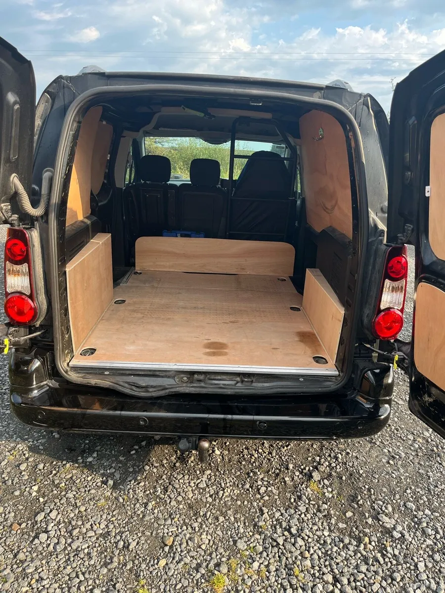 172 Citroen Berlingo Enterprise - Image 4