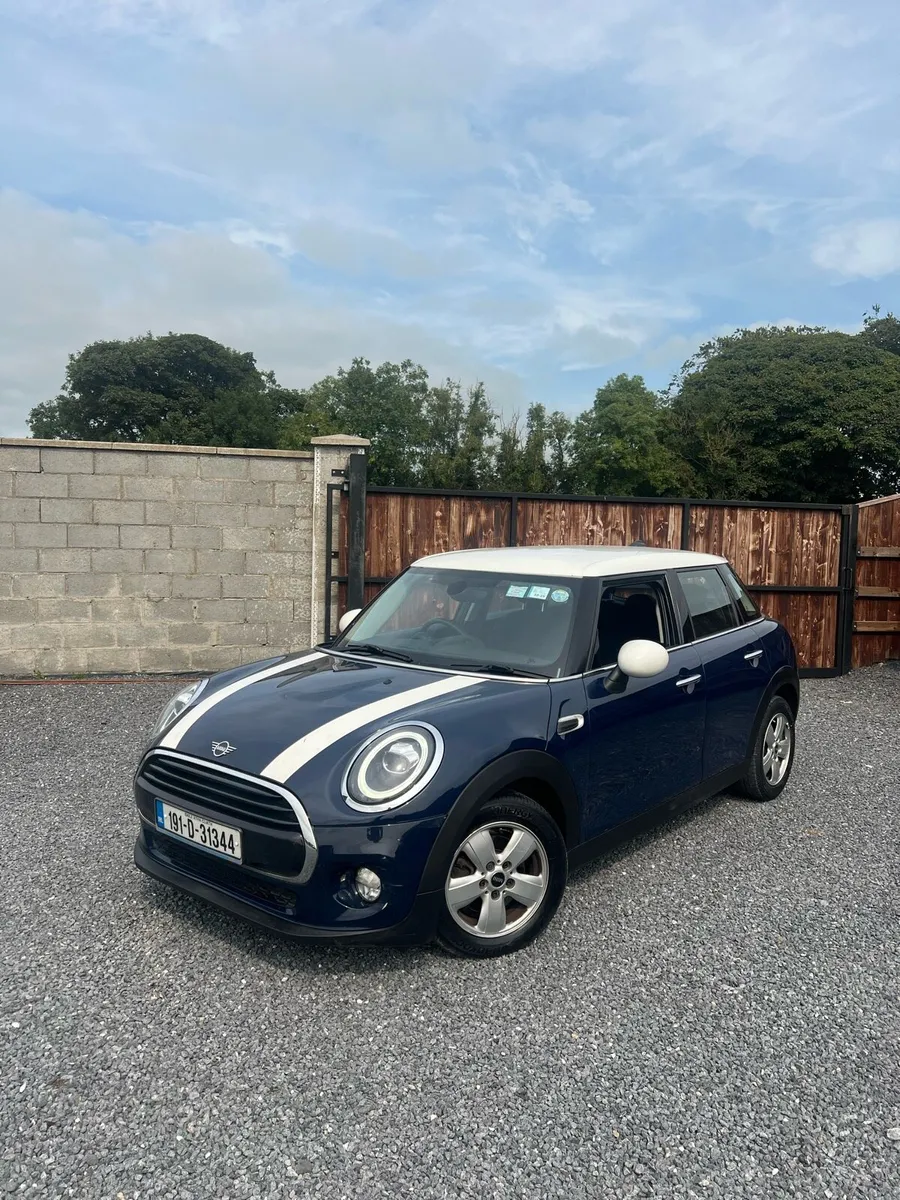 2019 Mini Cooper New Nct - Image 2