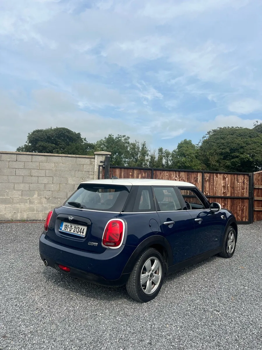 2019 Mini Cooper New Nct - Image 3