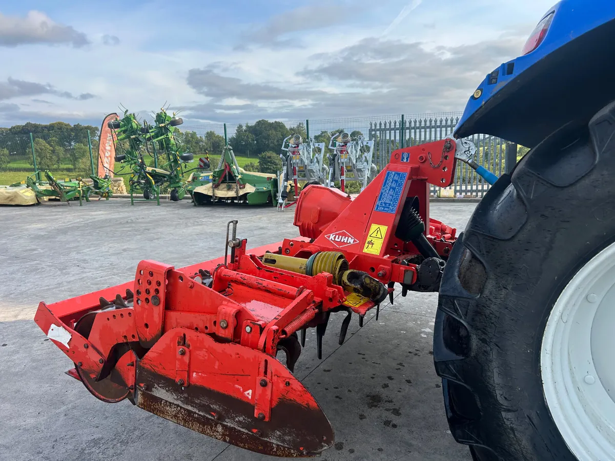 Kuhn power harrow - Image 4