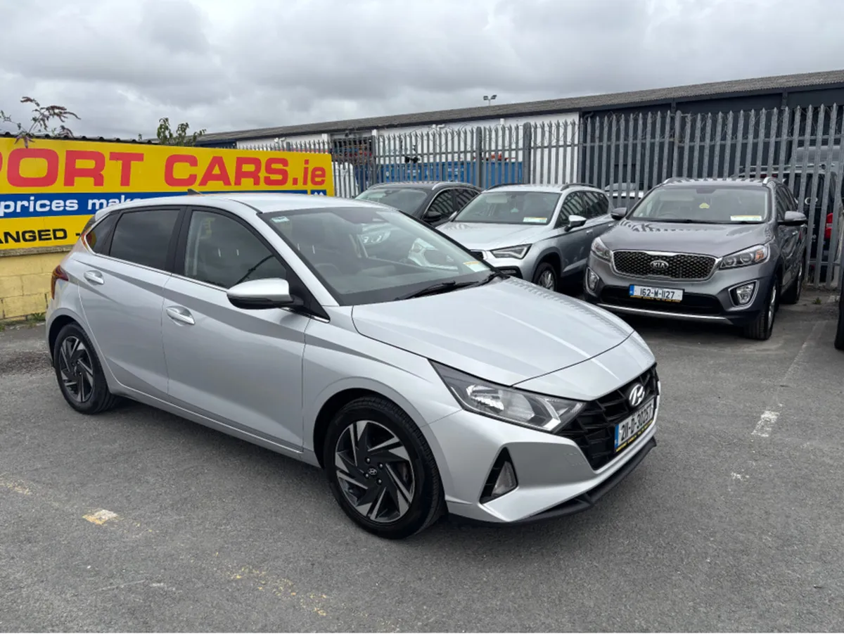 Hyundai i20 DELUXE PLUS 5DR - Image 1