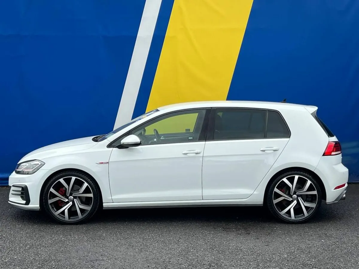 Volkswagen Golf GTI 2.0 TSI AUTO // FULL SERVICE H - Image 3