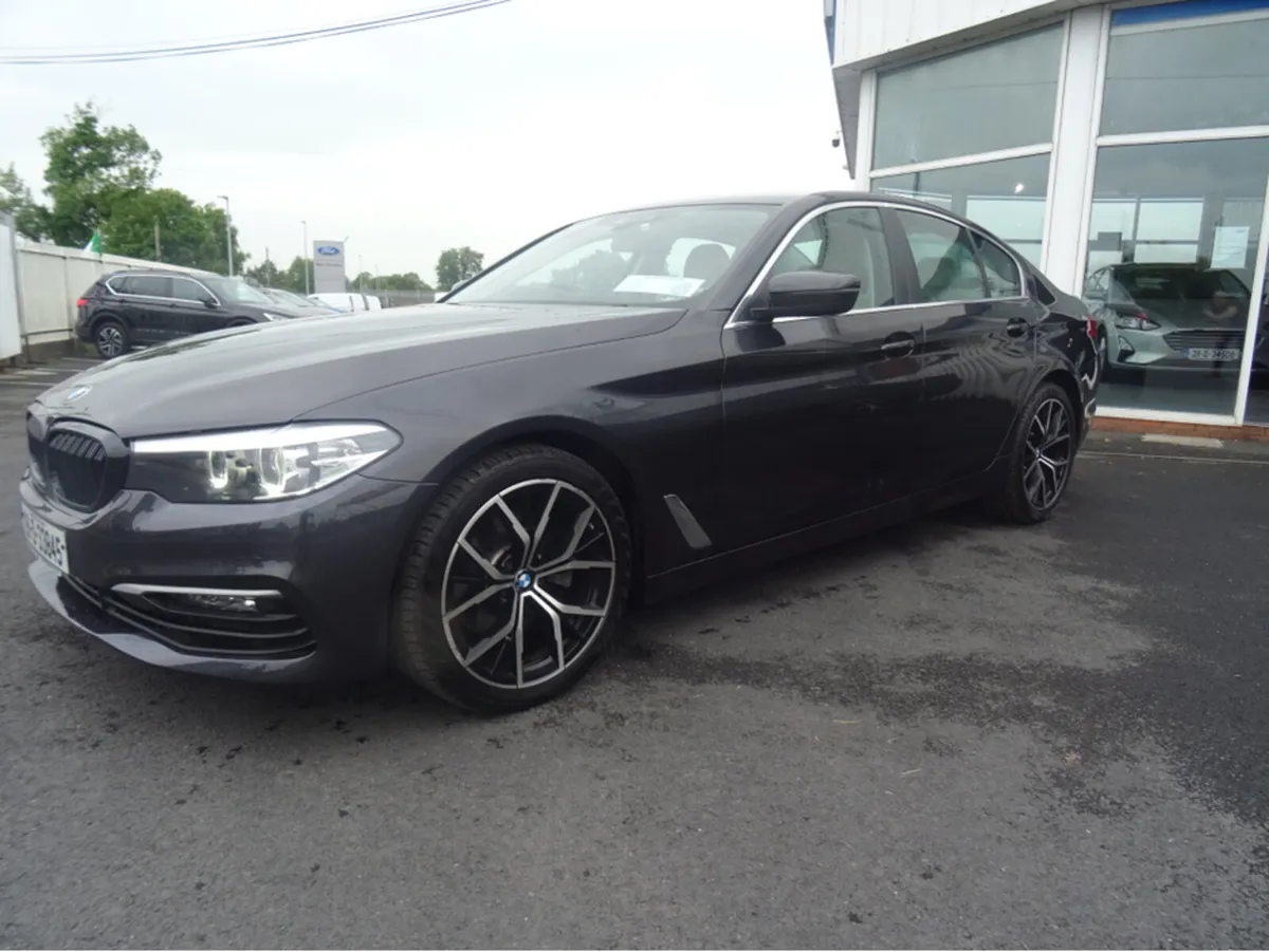 BMW 5-Series G30 4DR AUTO SE - Image 4