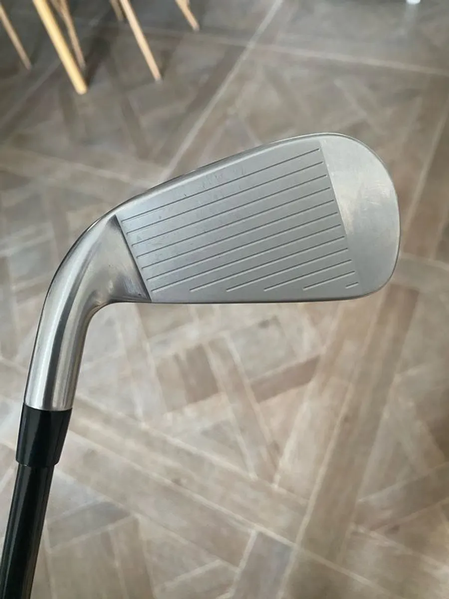 Titleist U505 3 Iron - Image 2