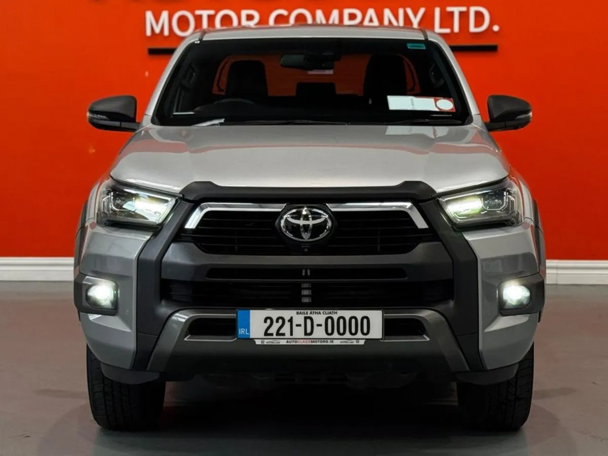 Toyota HiLux Invincible X 4WD D-4d DCB  78 - Image 3