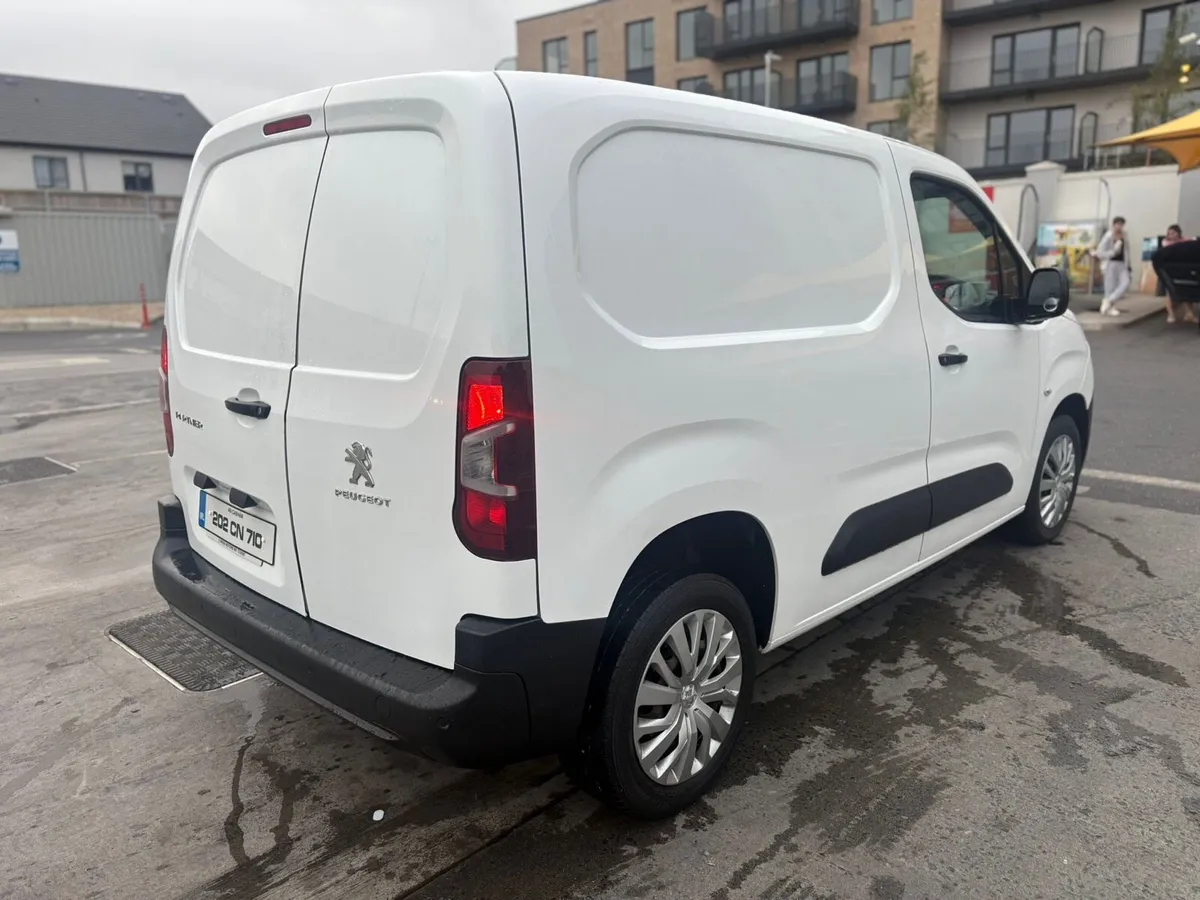 2020 Peugeot Partner (Doe&Taxd) - Image 2