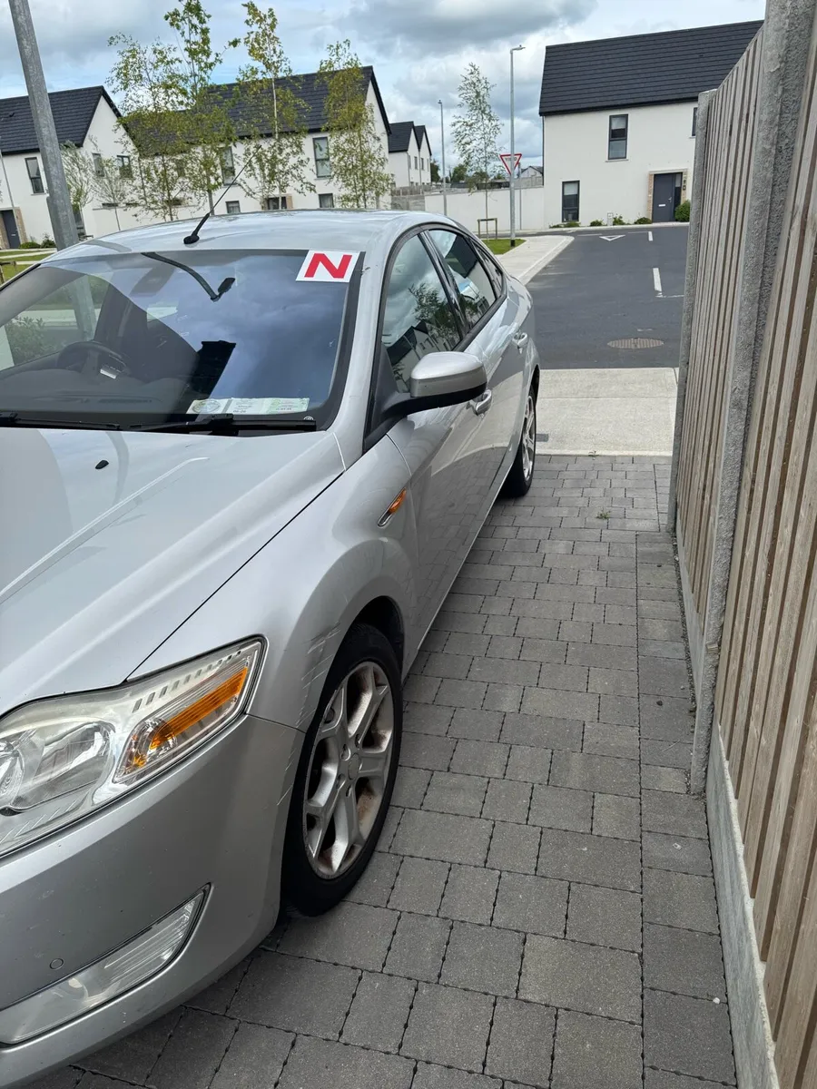 Ford Mondeo 2010 - Image 4