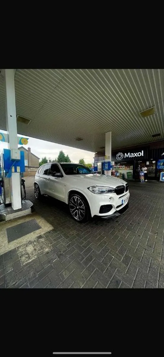 2016 BMW X5 Msport - Image 1
