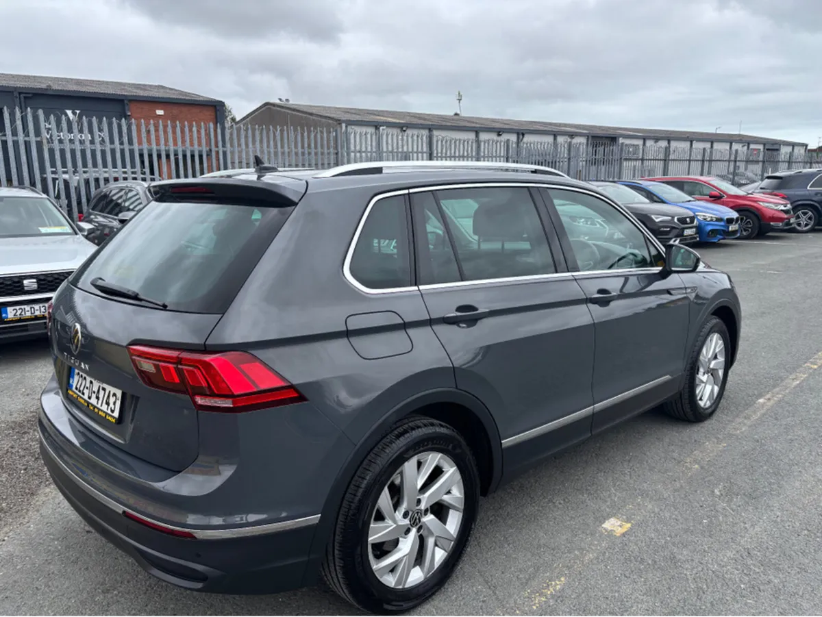 Volkswagen Tiguan LIFE 2.0 TDI MANUAL 6SPEED FWD 1 - Image 4