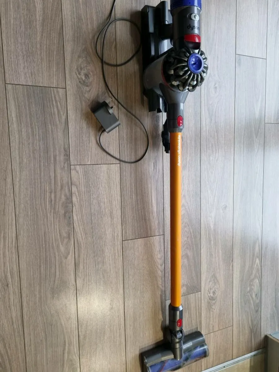 Dyson vacuum - Image 1