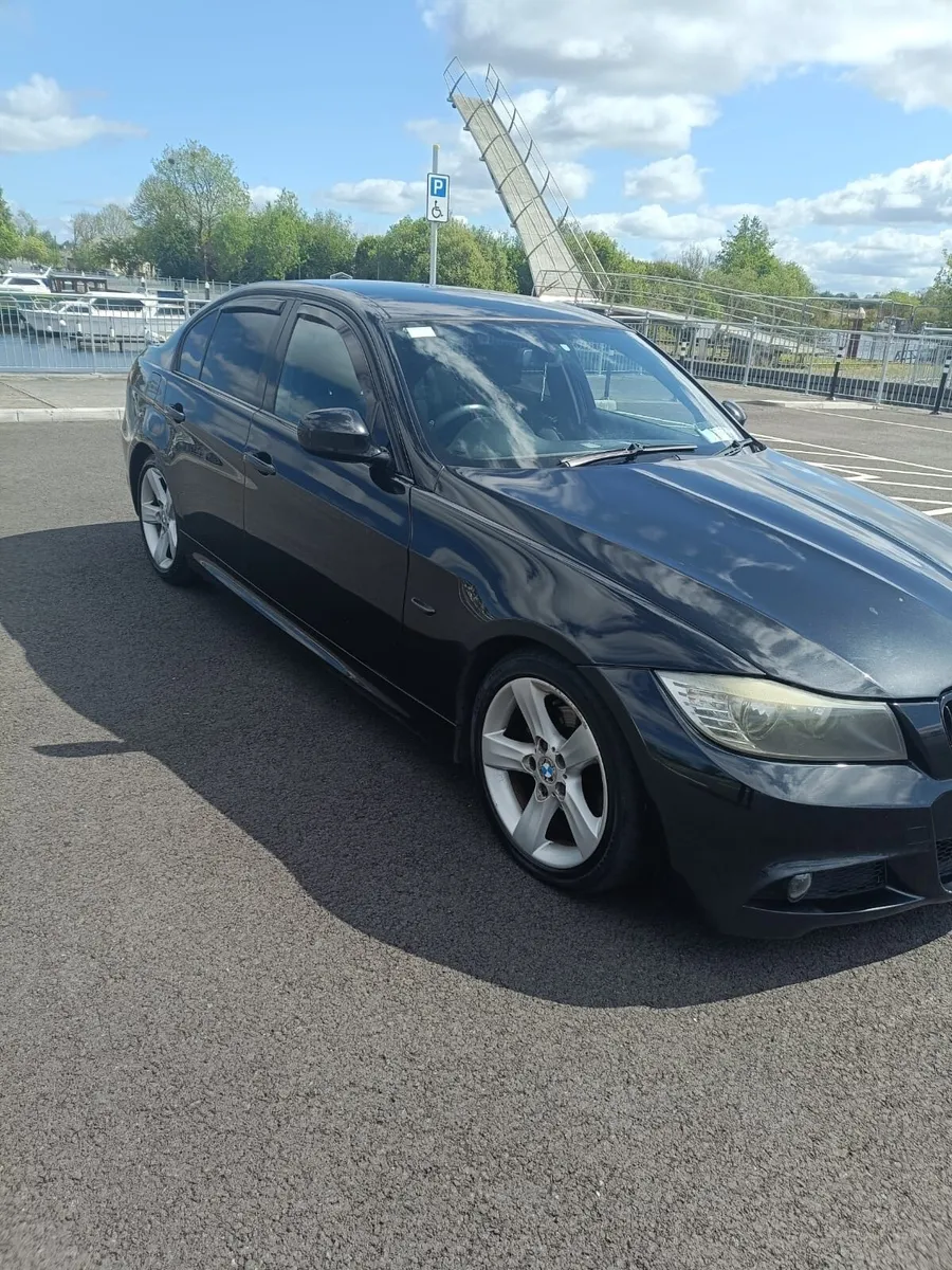 E90 318D Msport - Image 3