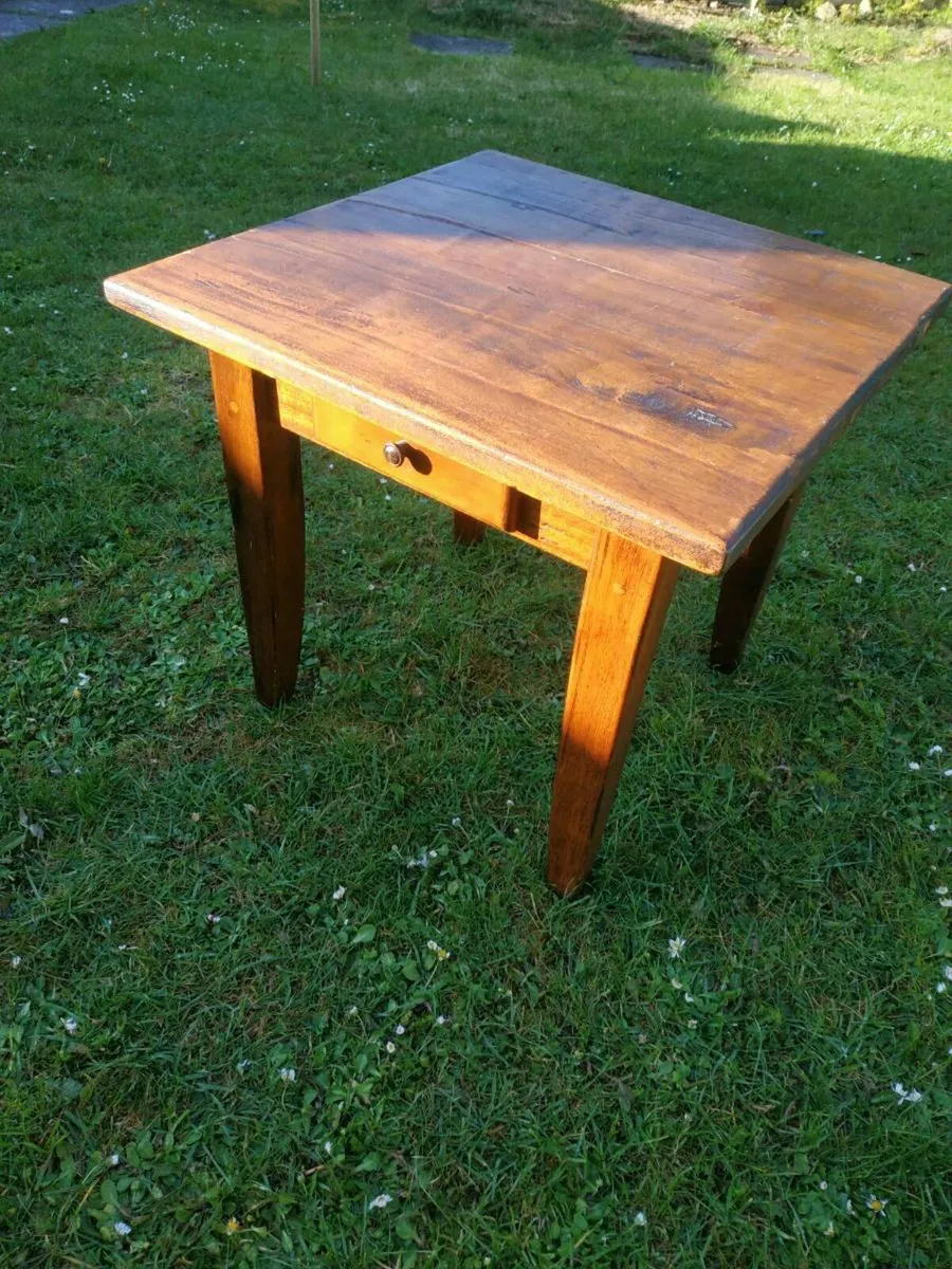 Coffee table and side table - Image 2