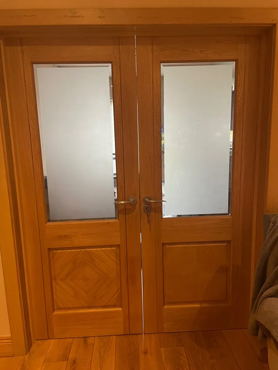 Solid Oak Doors with Frosted Glass Pane - Image 2