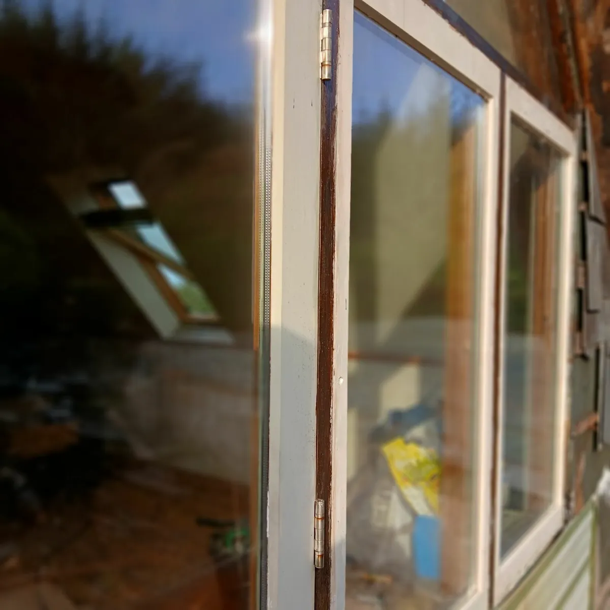 Door and windows - Image 3
