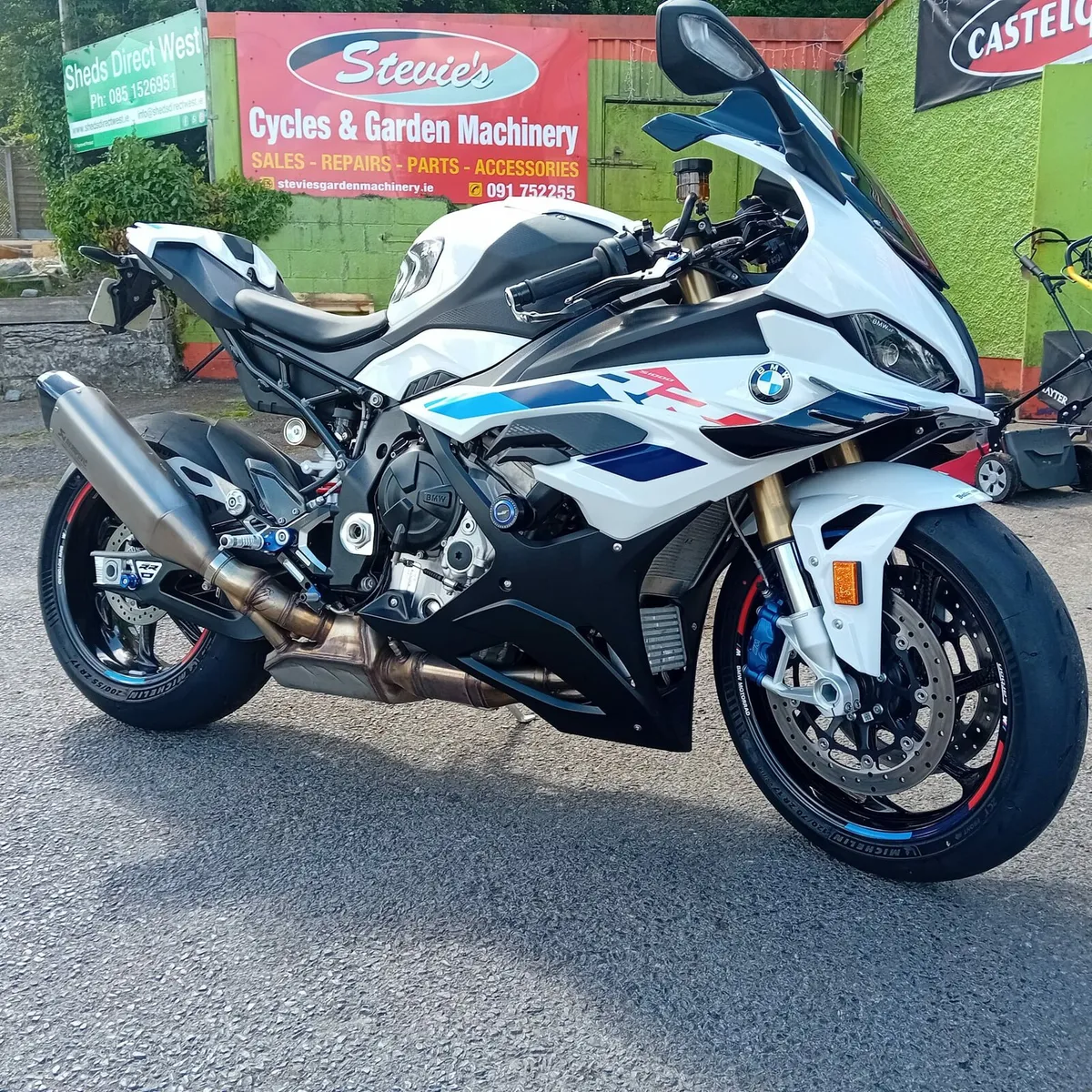BMW S1000RR M Sport - Image 4