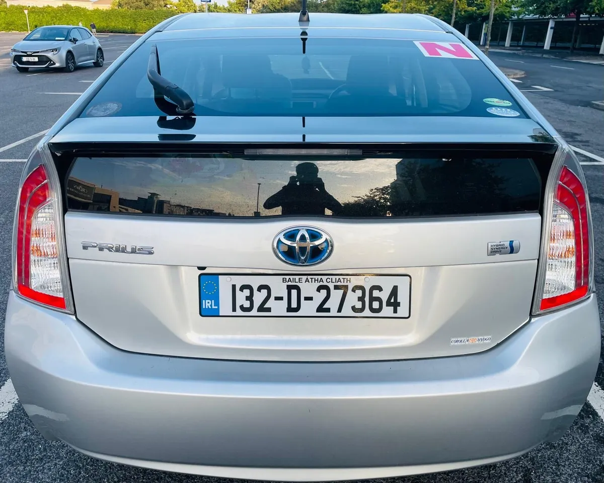 Toyota Prius 2013 - Image 3