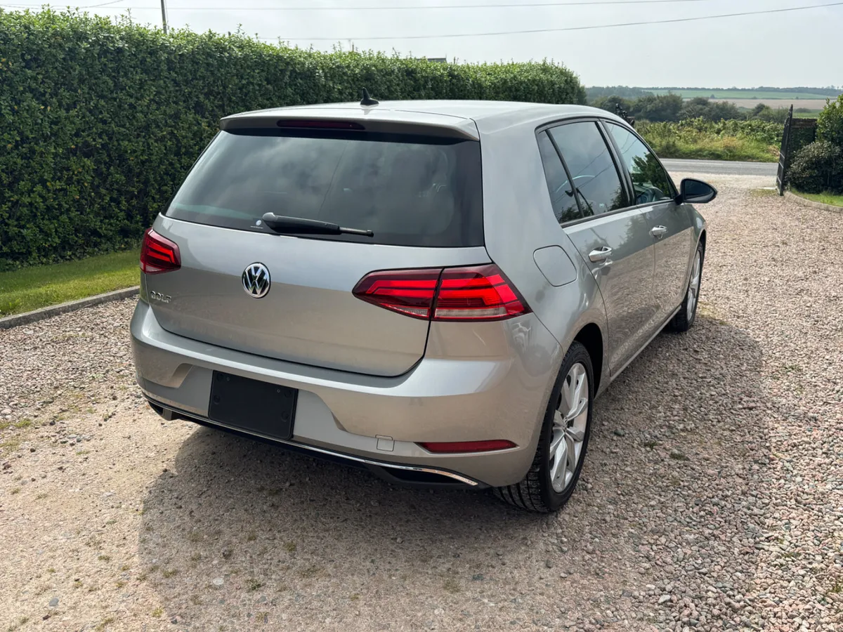 181 Volkswagen Golf Comfortline 1.2 - Image 4