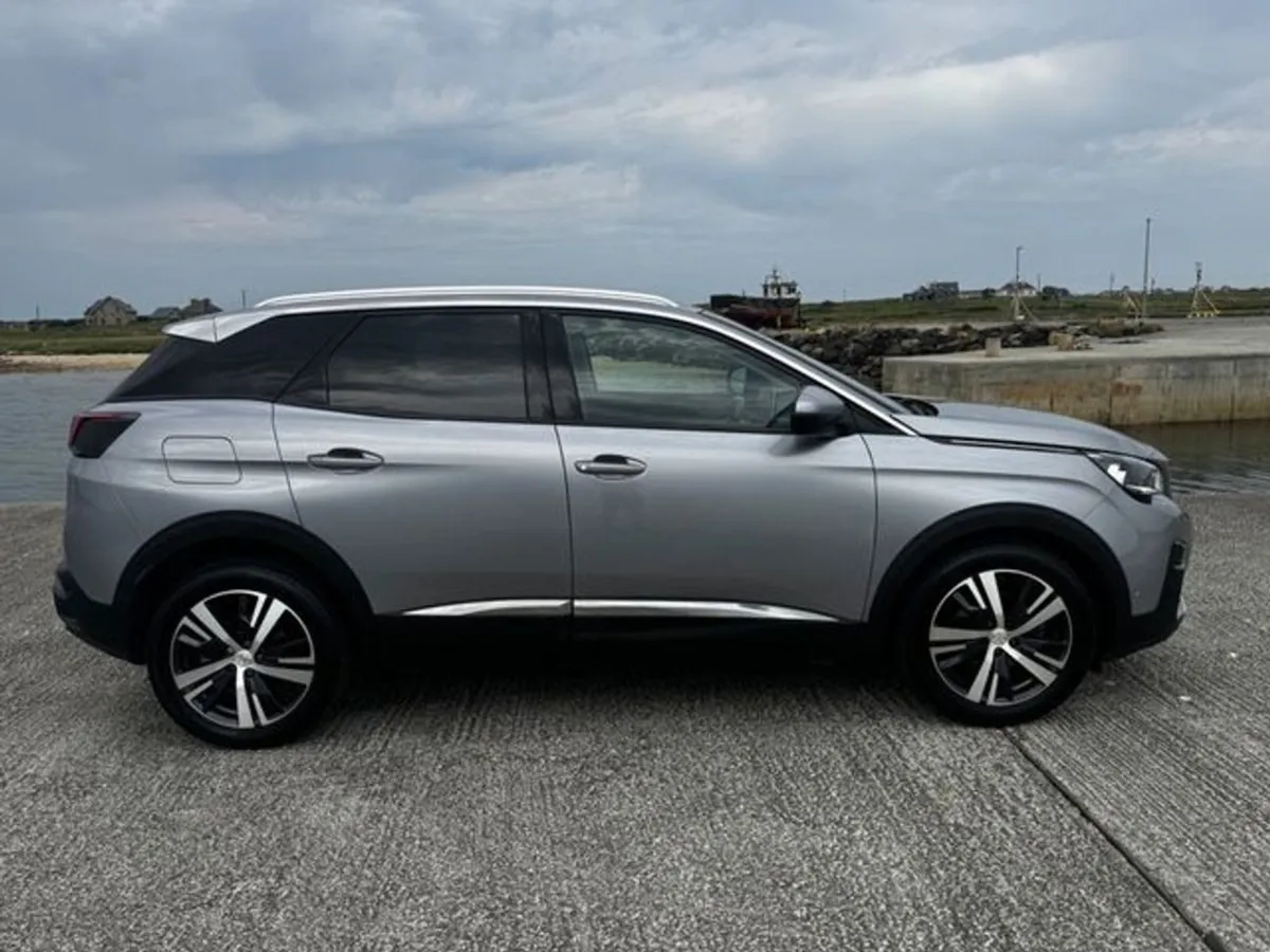 Peugeot 3008 Allure 1.5 Blue HDI 130 6.2 4D - Image 2