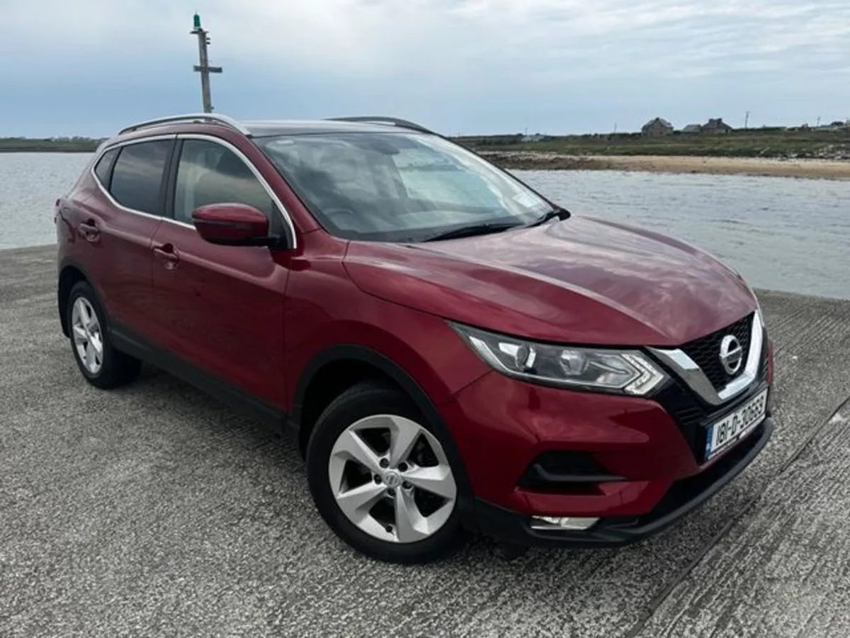 Nissan QASHQAI 1.5 SV 18 4DR - Image 1