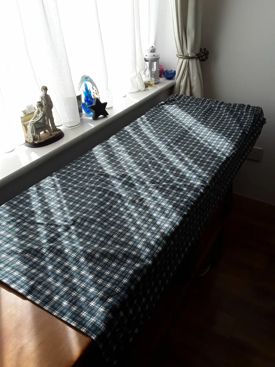 Boys curtains good condition - Image 1