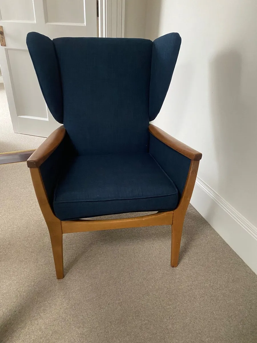 Vintage  Parker Knoll chair. - Image 2