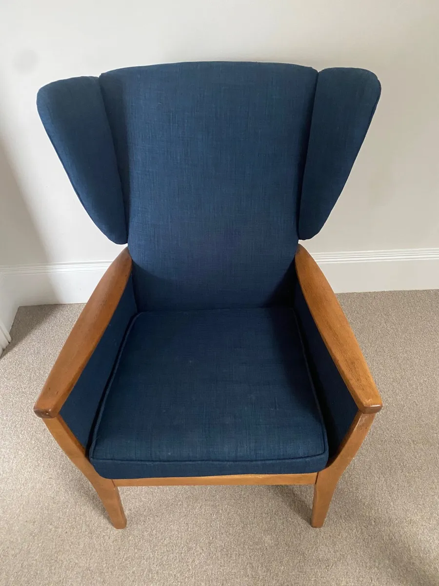 Vintage  Parker Knoll chair. - Image 3