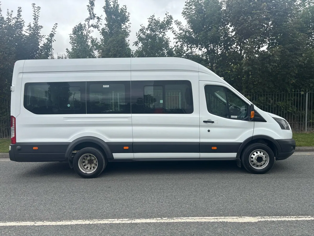 2017  FORD TRANSIT 16 SEATER ONLY 40,000 KLMS - Image 4