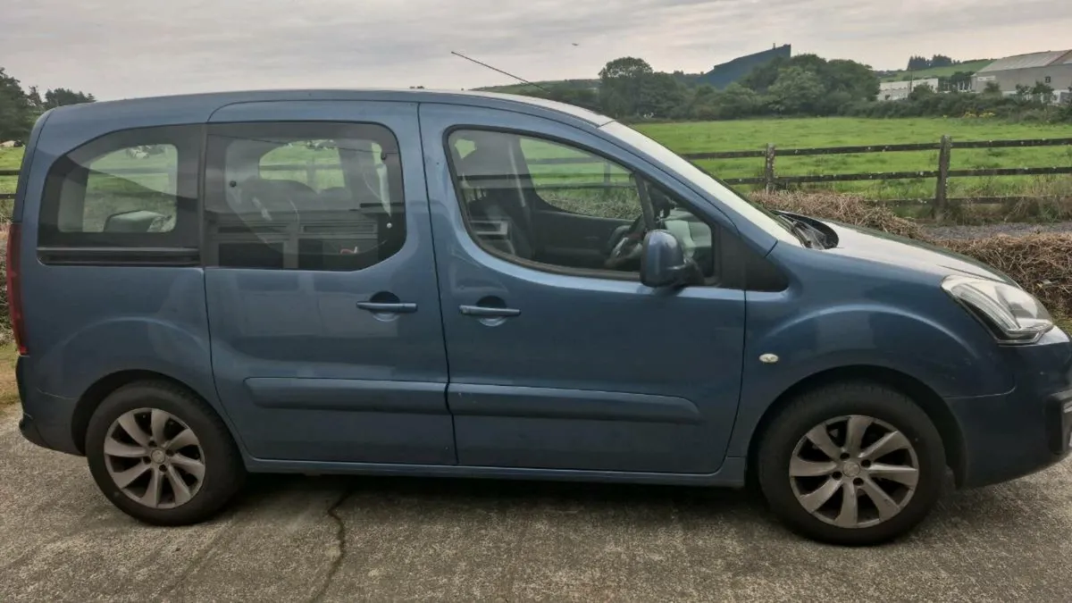 Peugeot partner tepee 1.6 blue hdi - Image 2