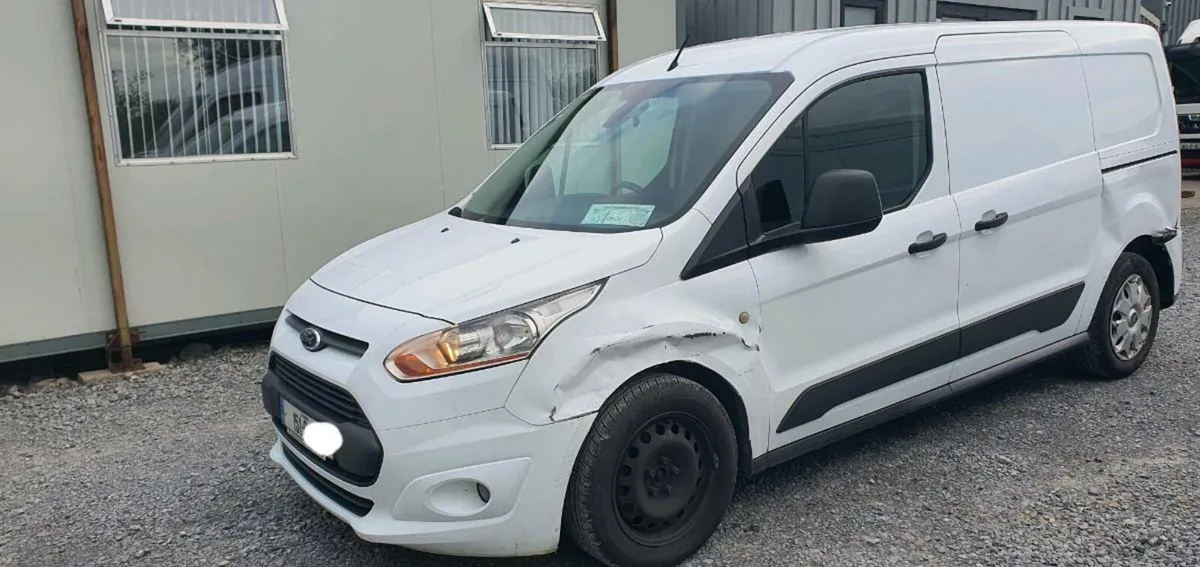 151 FORD TRANSIT CONNECT LWB - Image 3