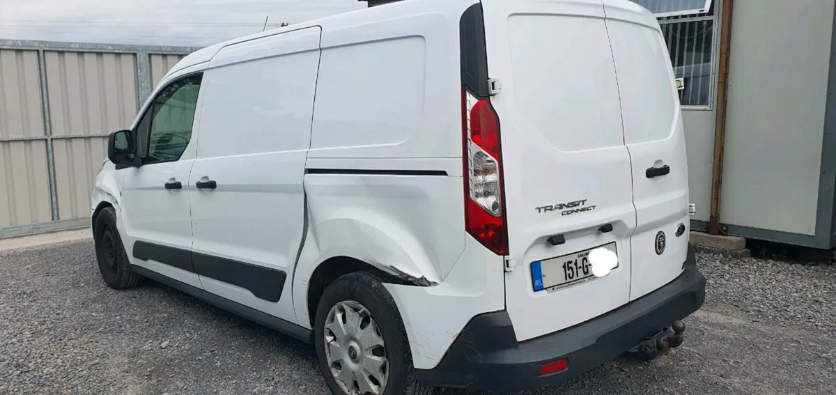 151 FORD TRANSIT CONNECT LWB - Image 4