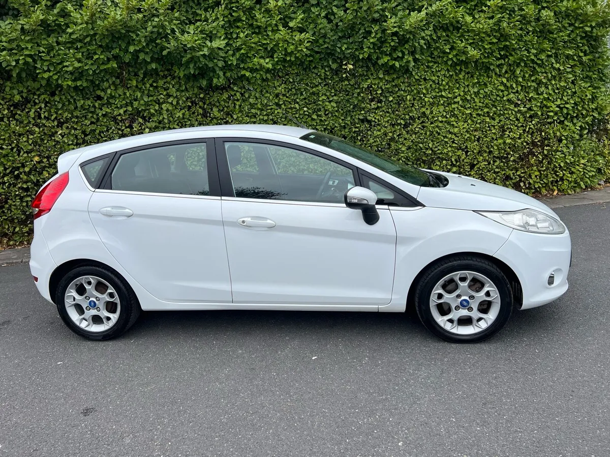 2012 Ford Fiesta 1.2 Zetec *Nct+Tax 02/26* - Image 2